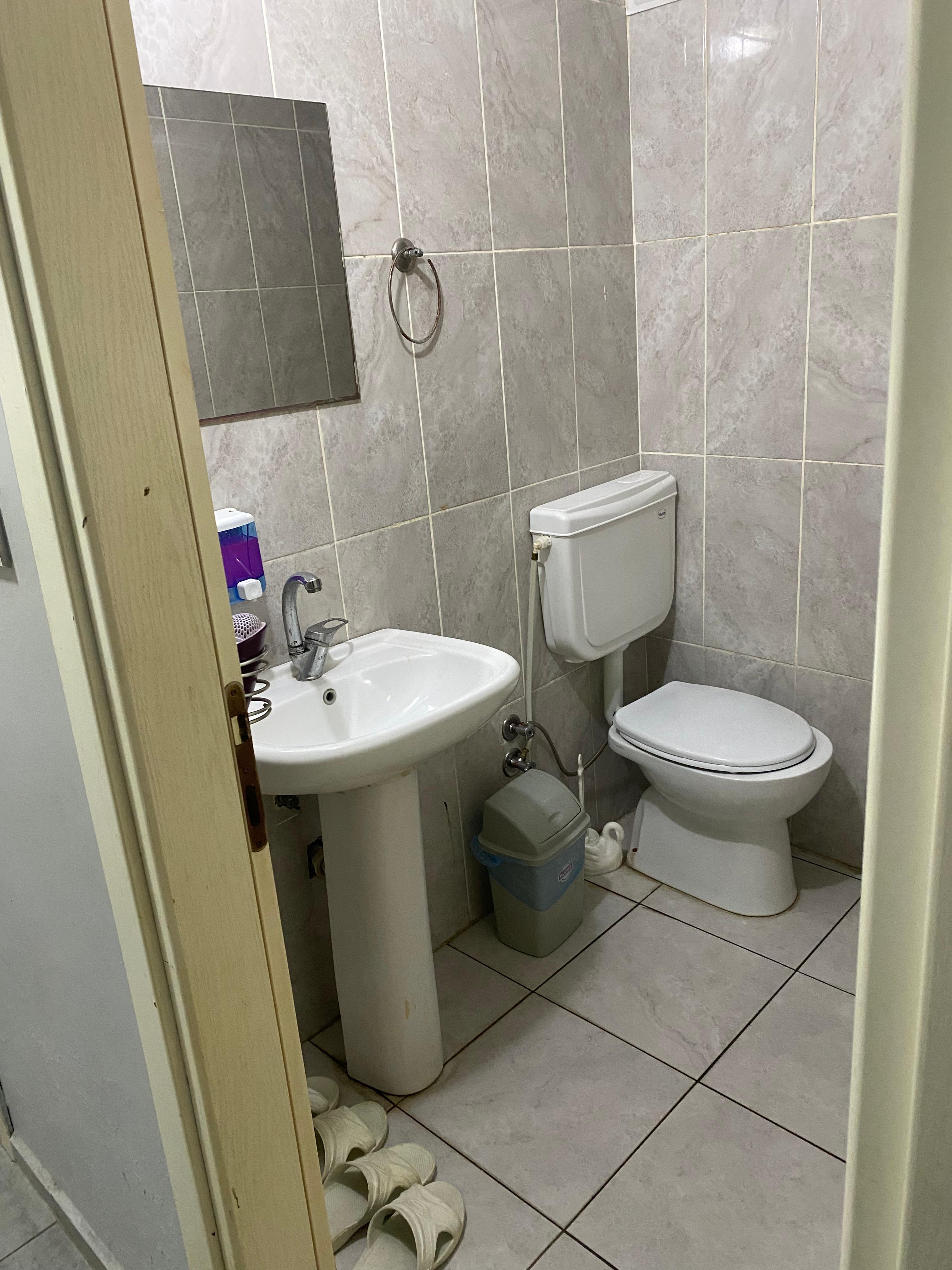 Çift Kişilik Apart